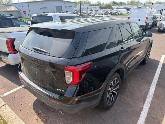 2022 Ford Explorer ST-Line