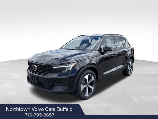 2026 Volvo XC40 Core, B5 AWD Gas (mild hybrid), Dark for sale in Amherst, NY