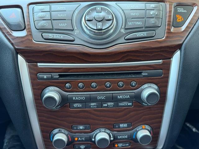 2017 Nissan Pathfinder Platinum