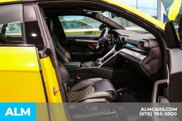 2023 Lamborghini Urus S