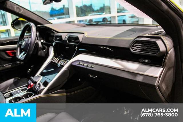 2023 Lamborghini Urus S