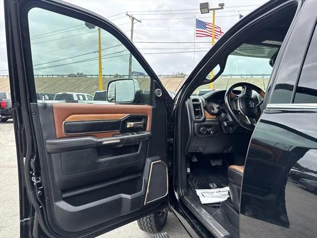 2021 Ram 3500 Limited Longhorn Crew Cab 4x4 8' Box