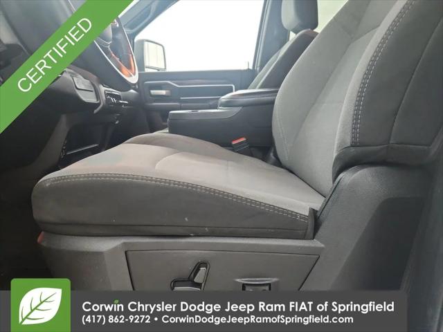 2024 Ram 3500 Big Horn Crew Cab 4x4 8' Box