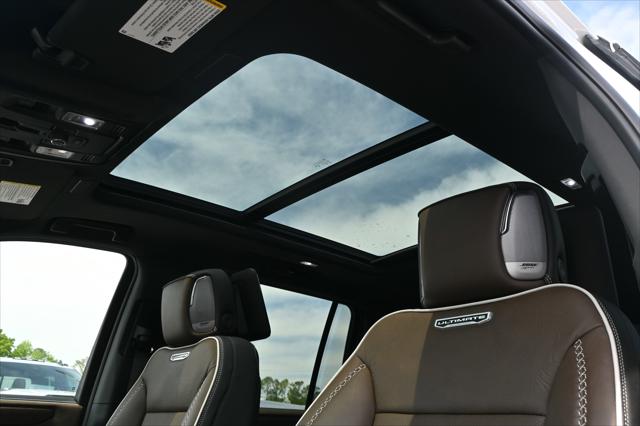 2025 GMC Yukon XL 4WD Denali Ultimate