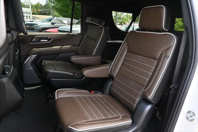 2025 GMC Yukon XL 4WD Denali Ultimate