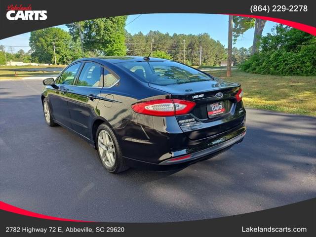 2016 Ford Fusion SE