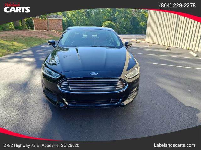 2016 Ford Fusion SE