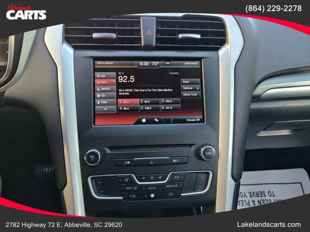 2016 Ford Fusion SE
