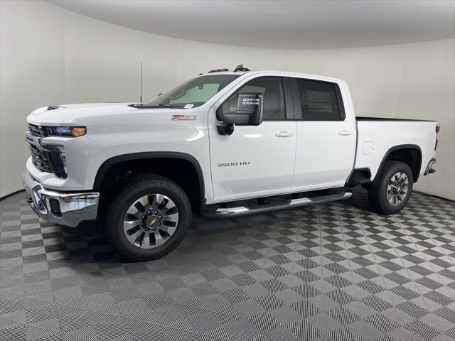 2026 Chevrolet Silverado 3500HD Crew Cab, Standard Bed, LT, 4WD