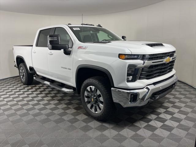 2026 Chevrolet Silverado 3500HD Crew Cab, Standard Bed, LT, 4WD