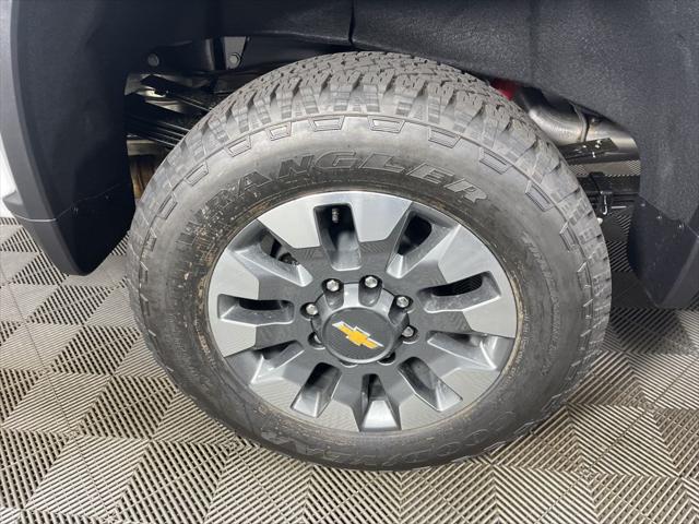 2026 Chevrolet Silverado 3500HD Crew Cab, Standard Bed, LT, 4WD