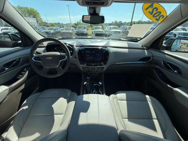 2021 Chevrolet Traverse AWD LT Leather