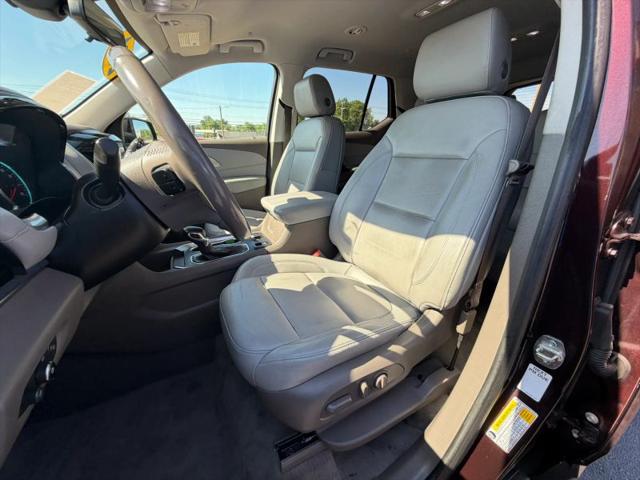 2021 Chevrolet Traverse AWD LT Leather