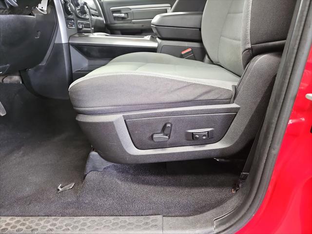 2023 Ram 1500 Classic SLT Crew Cab 4x4 5'7" Box