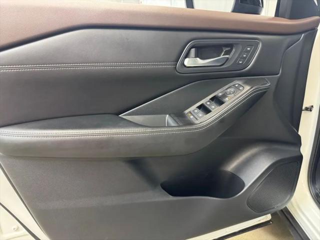 2023 Nissan Rogue SL Intelligent AWD