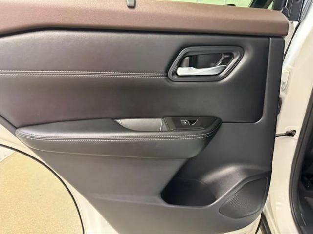 2023 Nissan Rogue SL Intelligent AWD