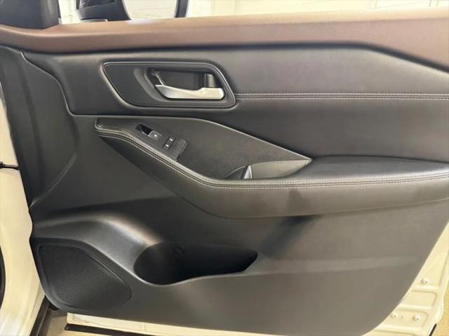 2023 Nissan Rogue SL Intelligent AWD