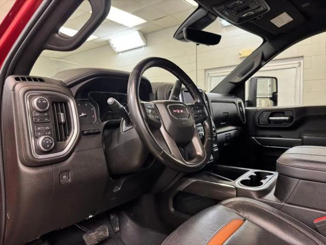 2023 GMC Sierra 2500HD 4WD Crew Cab Standard Bed AT4