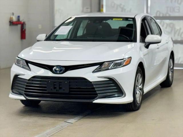 2022 Toyota Camry LE Hybrid