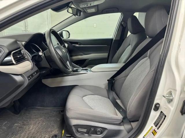 2022 Toyota Camry LE Hybrid