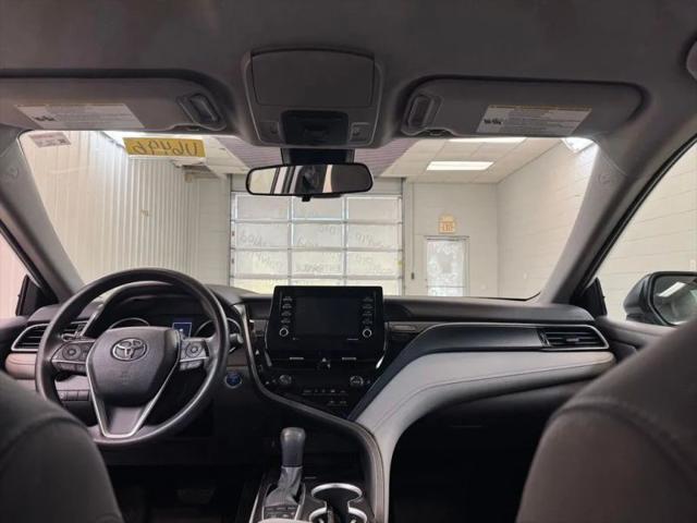 2022 Toyota Camry LE Hybrid