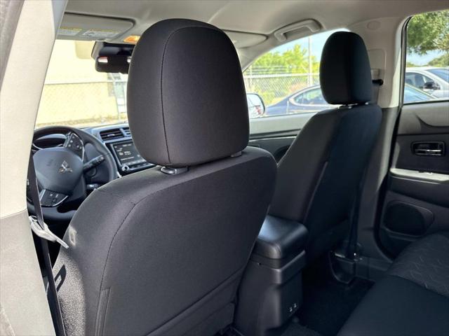 2026 Mitsubishi Outlander Sport 2.0 LE
