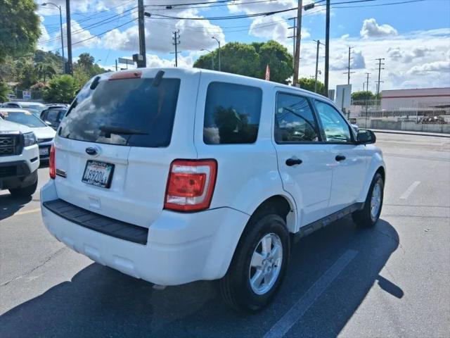 2010 Ford Escape XLS
