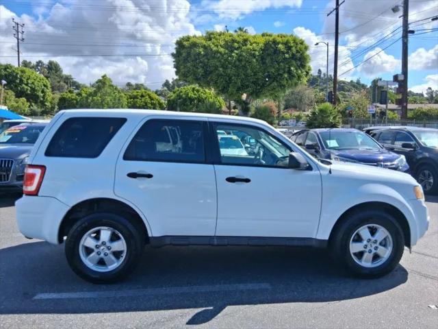 2010 Ford Escape XLS