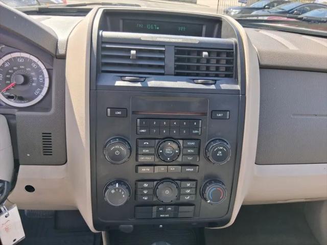 2010 Ford Escape XLS