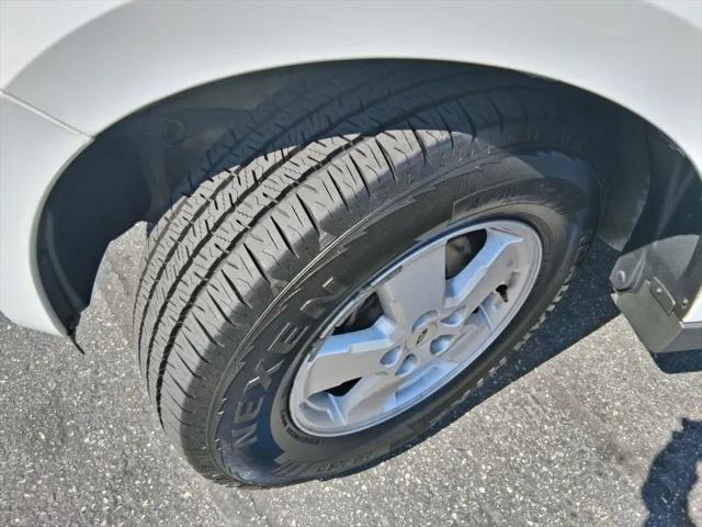 2010 Ford Escape XLS