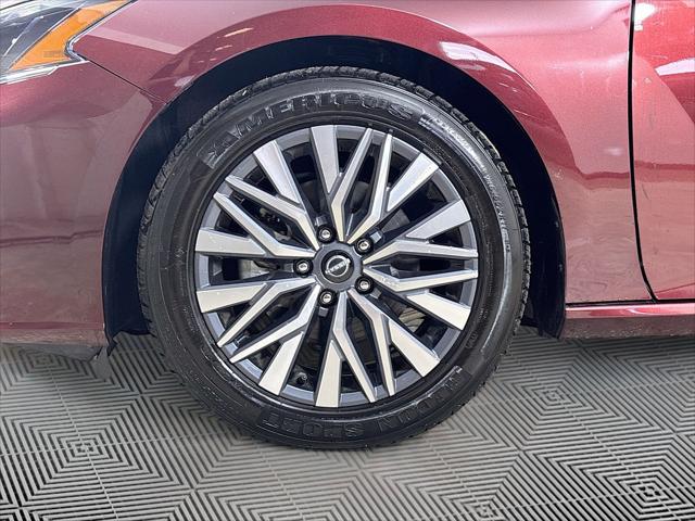 Used 2023 Nissan Altima SV FWD For Sale in Olive Branch, MS