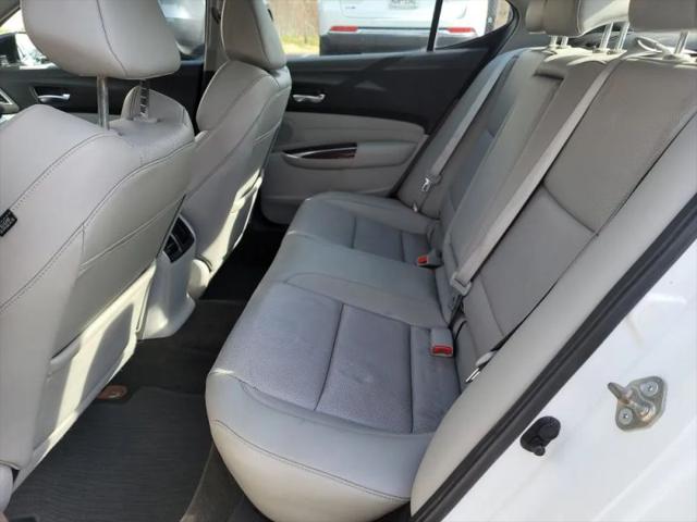 2017 Acura TLX w/Technology Package