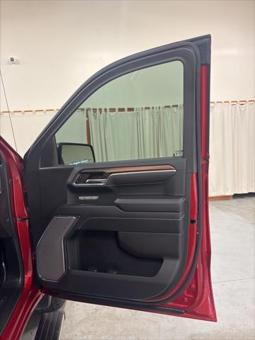 2024 GMC Sierra 1500 4WD Crew Cab Short Box Denali