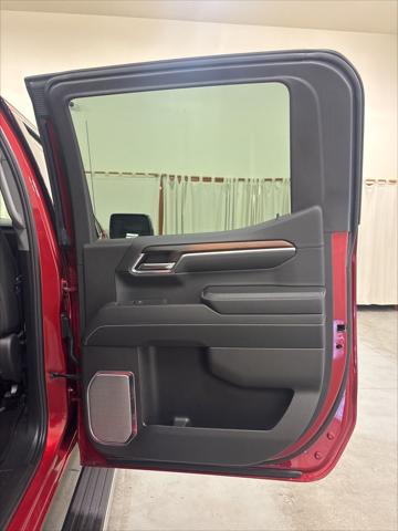2024 GMC Sierra 1500 4WD Crew Cab Short Box Denali