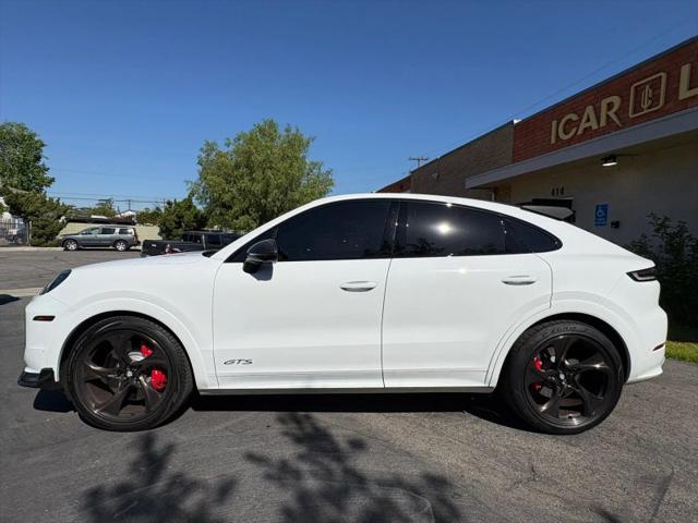 2025 Porsche Cayenne GTS