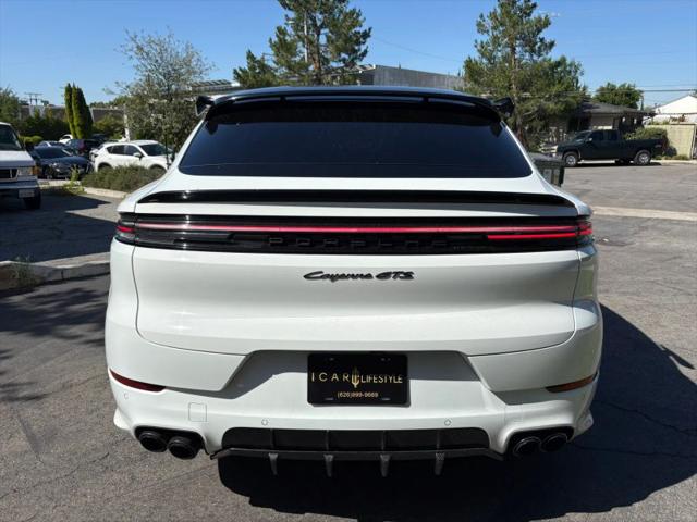 2025 Porsche Cayenne GTS