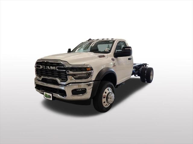 2026 RAM 5500 Chassis RAM 5500 TRADESMAN CHASSIS REGULAR CAB 4X4 84 CA