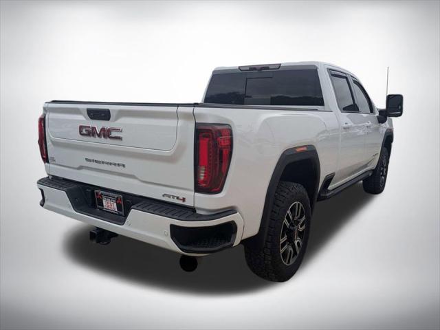 2022 GMC Sierra 2500HD 4WD Crew Cab Standard Bed AT4