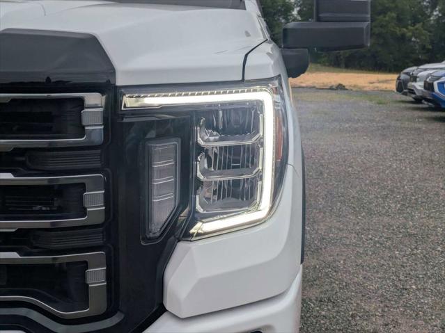 2022 GMC Sierra 2500HD 4WD Crew Cab Standard Bed AT4