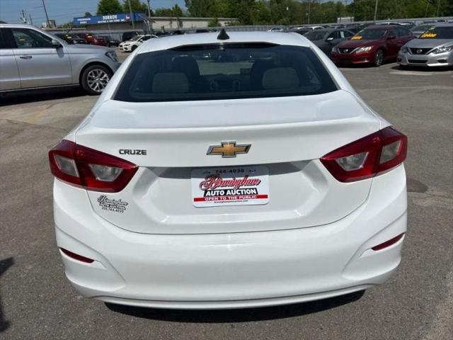 2018 Chevrolet Cruze LS Auto