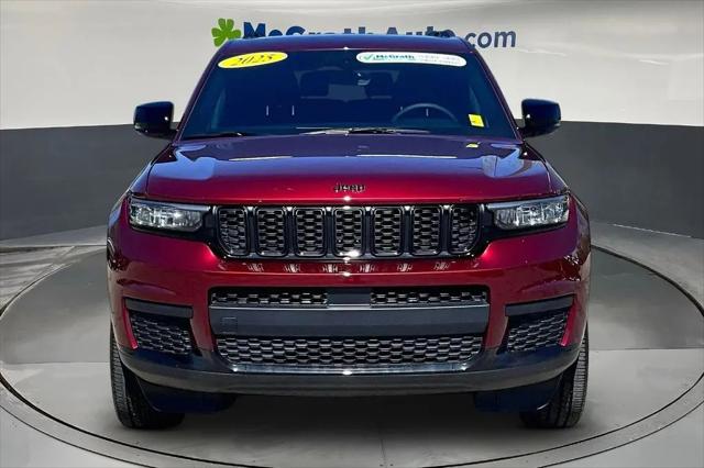 2025 Jeep Grand Cherokee L Altitude 4x4
