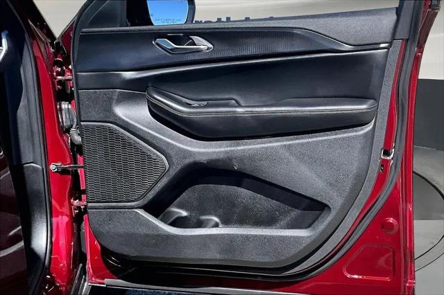2025 Jeep Grand Cherokee L Altitude 4x4