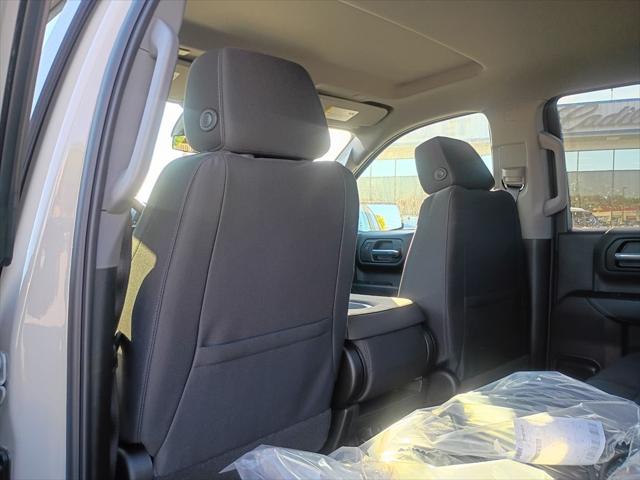2026 Chevrolet Silverado 1500 4WD Crew Cab Standard Bed Custom Trail Boss