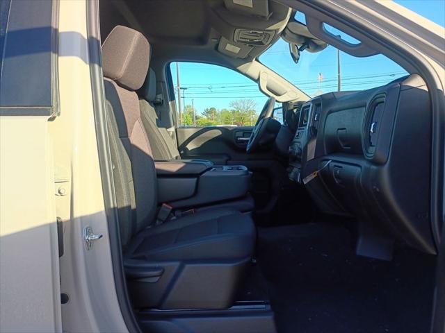 2026 Chevrolet Silverado 1500 4WD Crew Cab Standard Bed Custom Trail Boss