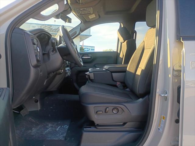 2026 Chevrolet Silverado 1500 4WD Crew Cab Standard Bed Custom Trail Boss