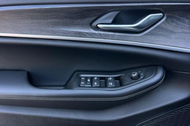 2026 Jeep Grand Cherokee L Grand Cherokee Laredo Altitude 4x4