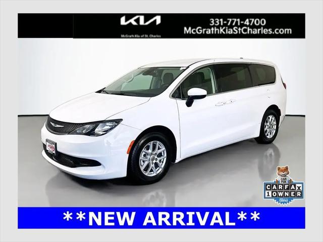 2023 Chrysler Voyager LX for sale in St. Charles, IL