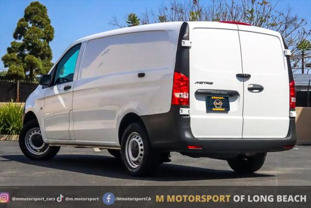 2022 Mercedes-Benz Metris Base