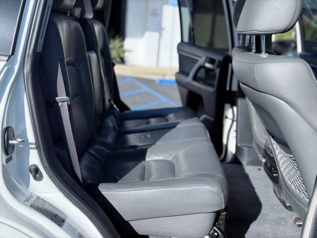 2009 Toyota Land Cruiser V8