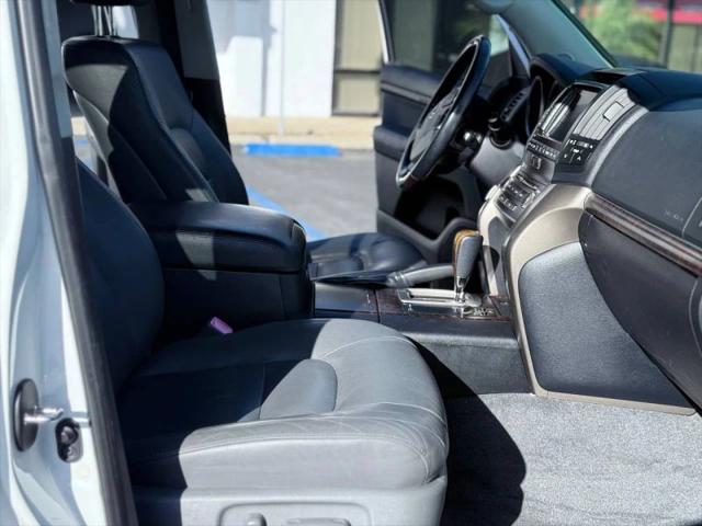 2009 Toyota Land Cruiser V8